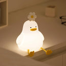 Luminária Infantil Abajur Siliconado Pato Florzinha Luz Quente LE-5861
