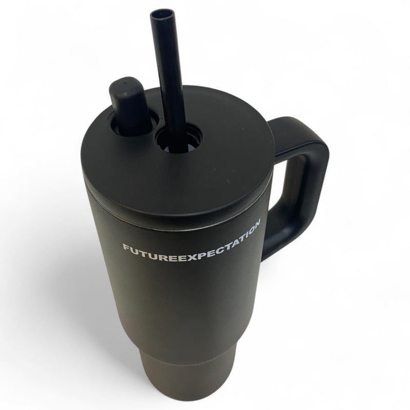Copo Térmico com Tampa e Alça – 710ml | FUTUREEXPECTATION Inox Kreiz KR XNS0